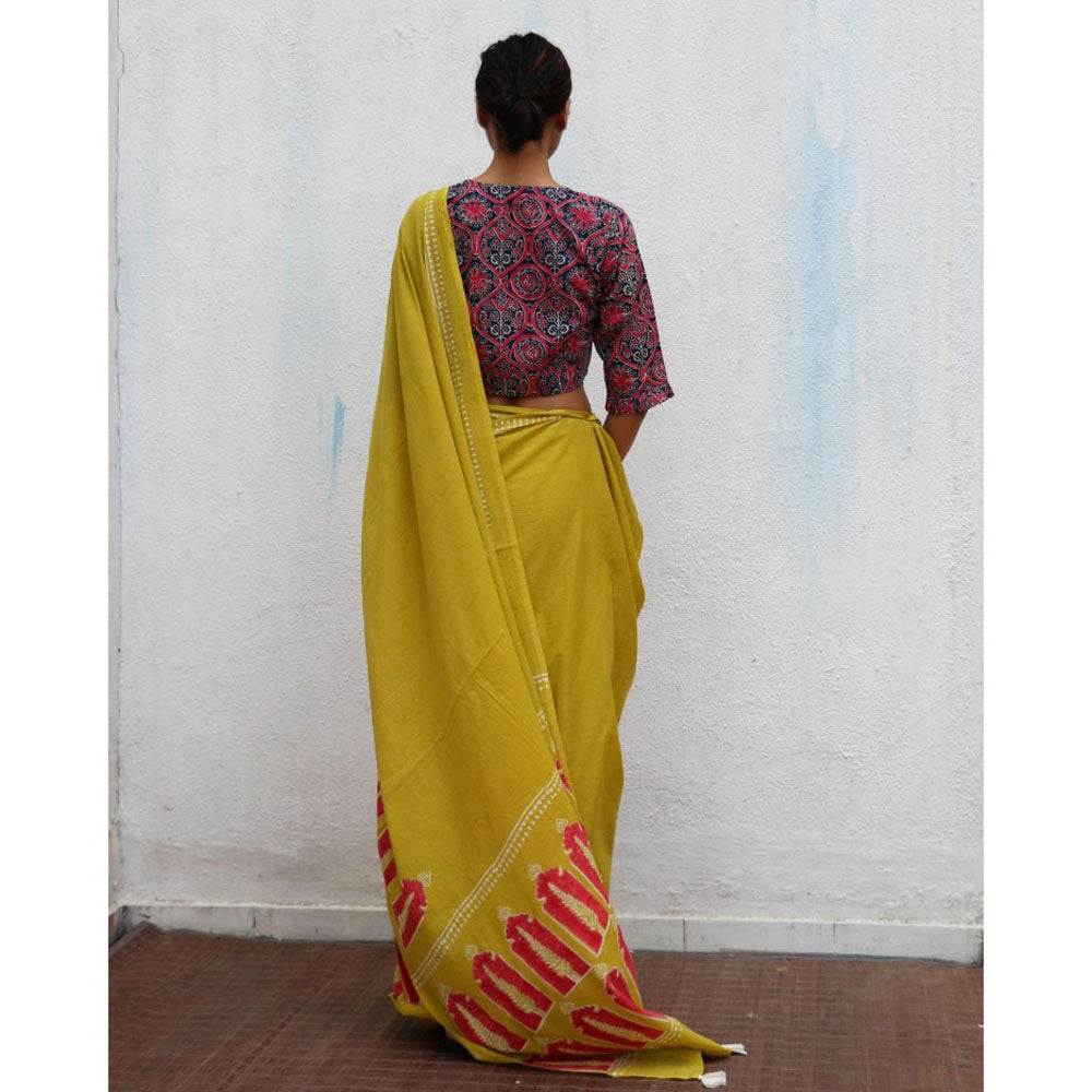 Chidiyaa Paakhi Apricot Sun Mustard Hand Block Printed Cotton Saree with Unstitched Blouse