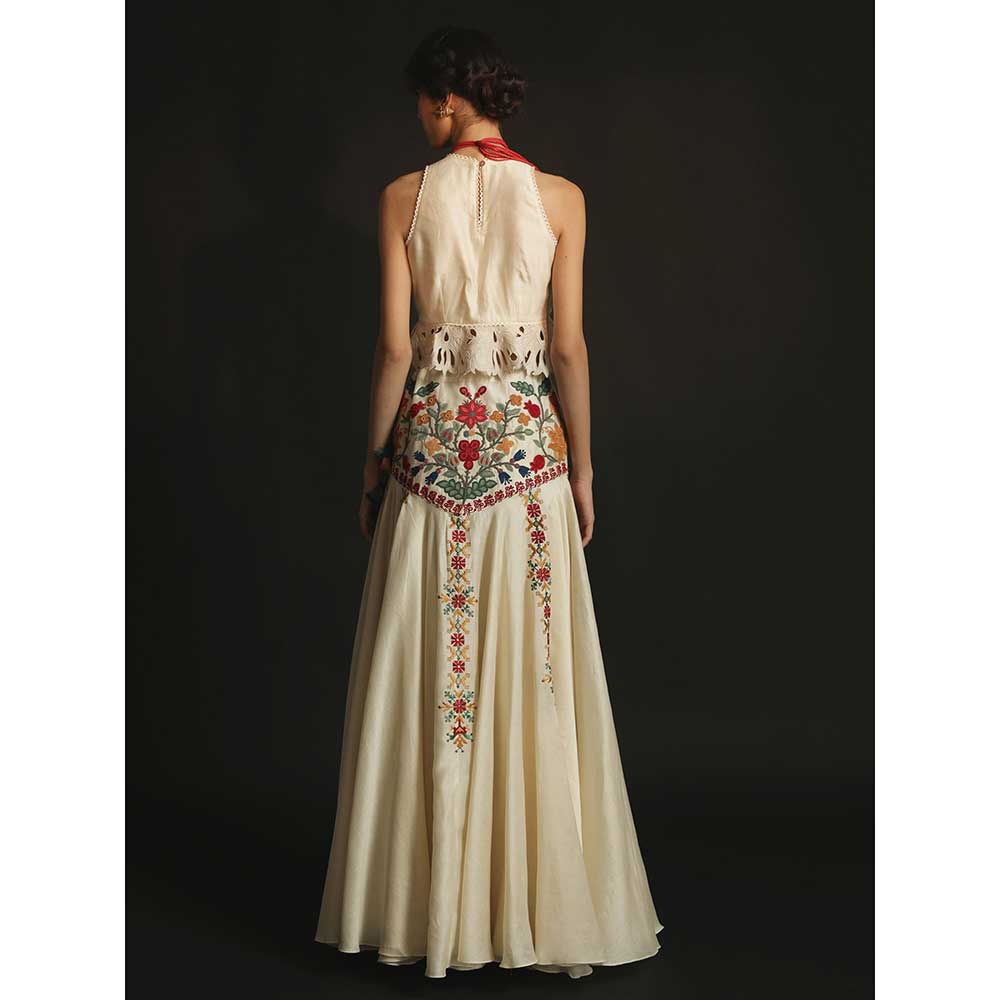 CHANDRIMA Ivory Chanderi Yoke Detail Lehenga