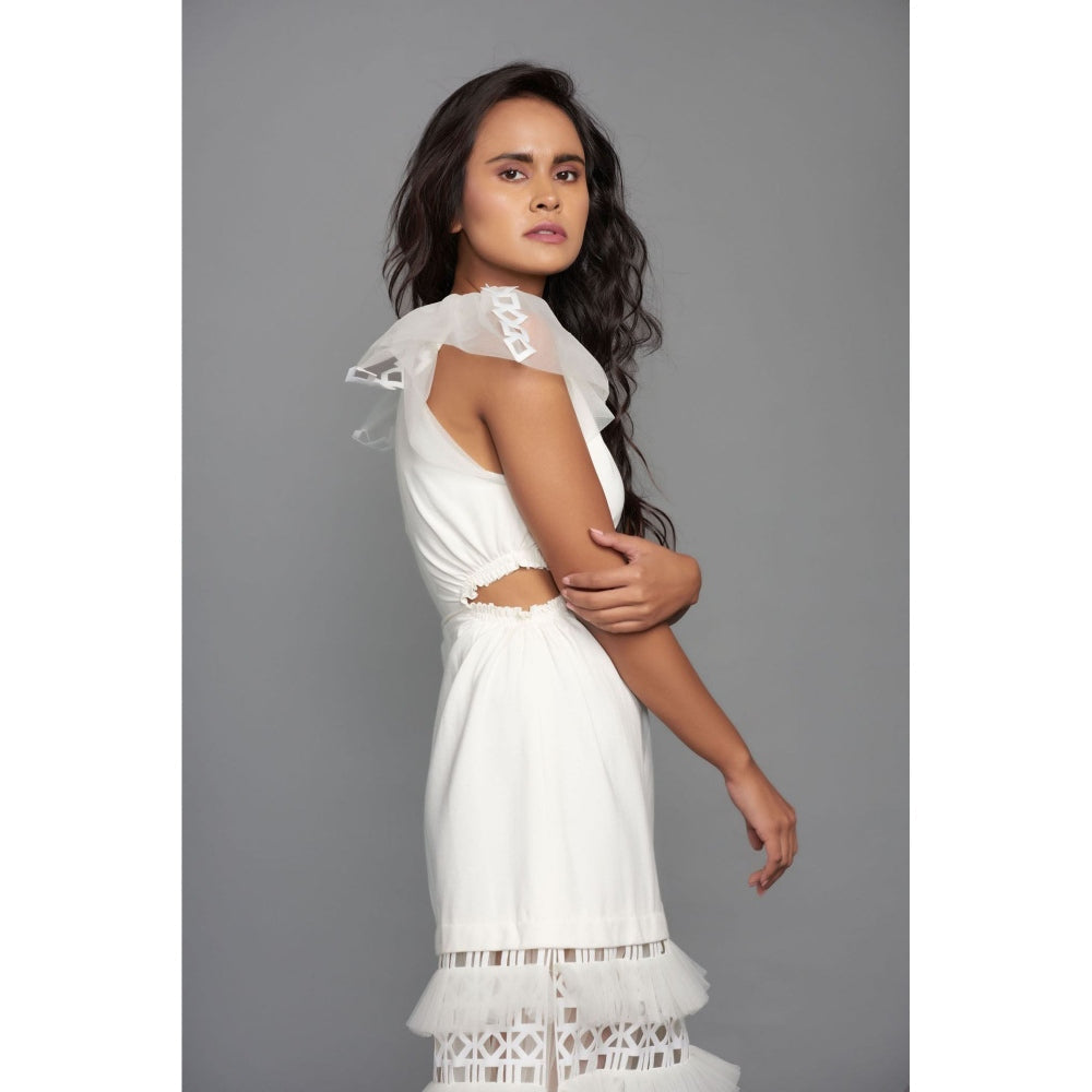 Deepika Arora Midi Layered Dress with A Cut Out At The Waist - White