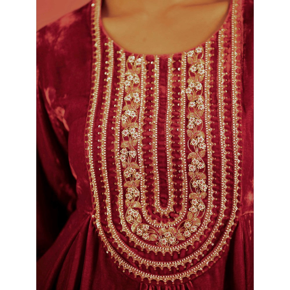 DEEPTHEE Red Yoke Hand Embroidered Peplum Top & Dhoti Pants (Set of 2)