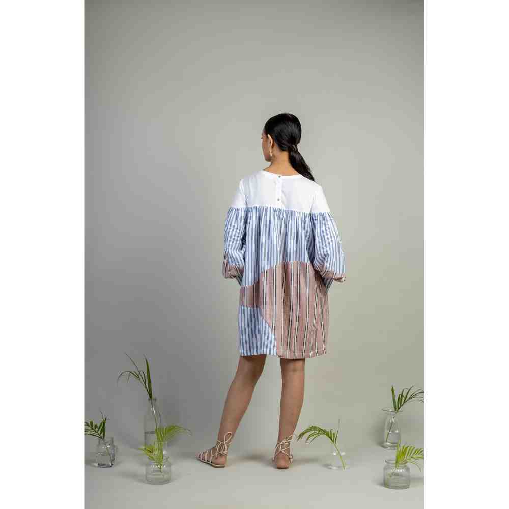 Doodlage Multicolor Panelled Gathered Dress
