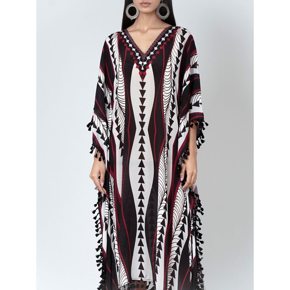 First Resort by Ramola Bachchan Black And Maroon Geometric Swirl Mid Length Kaftan