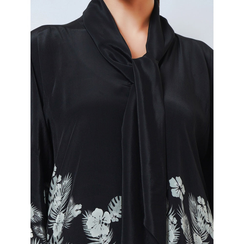 First Resort by Ramola Bachchan Black & White Floral Bow Tie Top