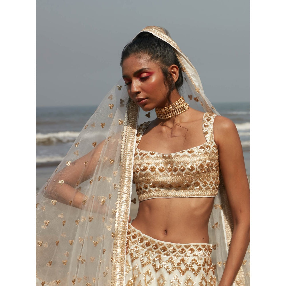 Gopi Vaid Ivory Aslif Sequin Lehenga (Set of 3)