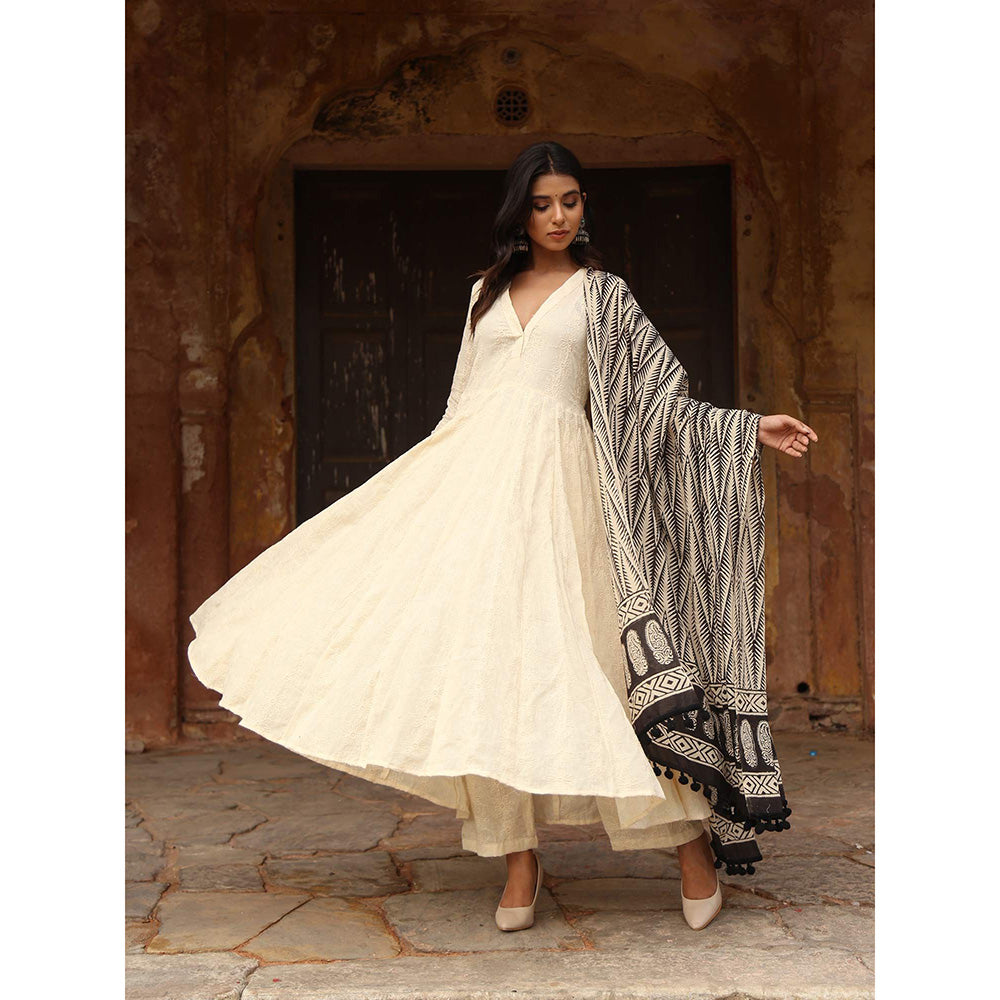 Gulabo Jaipur Maya Off White Chikan Kurta With Pant & Cotton Dupatta (Set of 3)