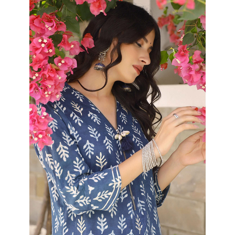 Gulaal Indigo Floral Dabu Print Kurta-Pant (Set of 2)