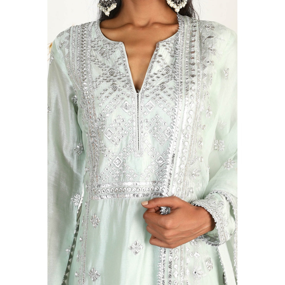 Gopi Vaid Embellished Chand Tunic And Gharara With Dupatta (Set of 3)