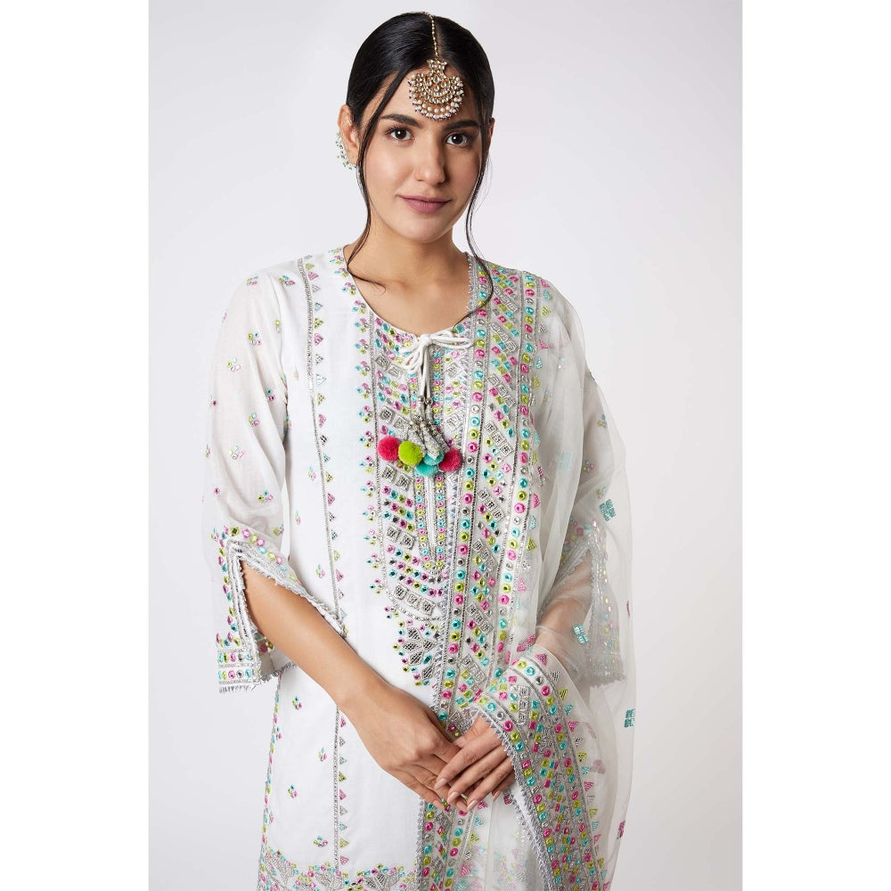 Gopi Vaid Noor Sharara (Set of 3)