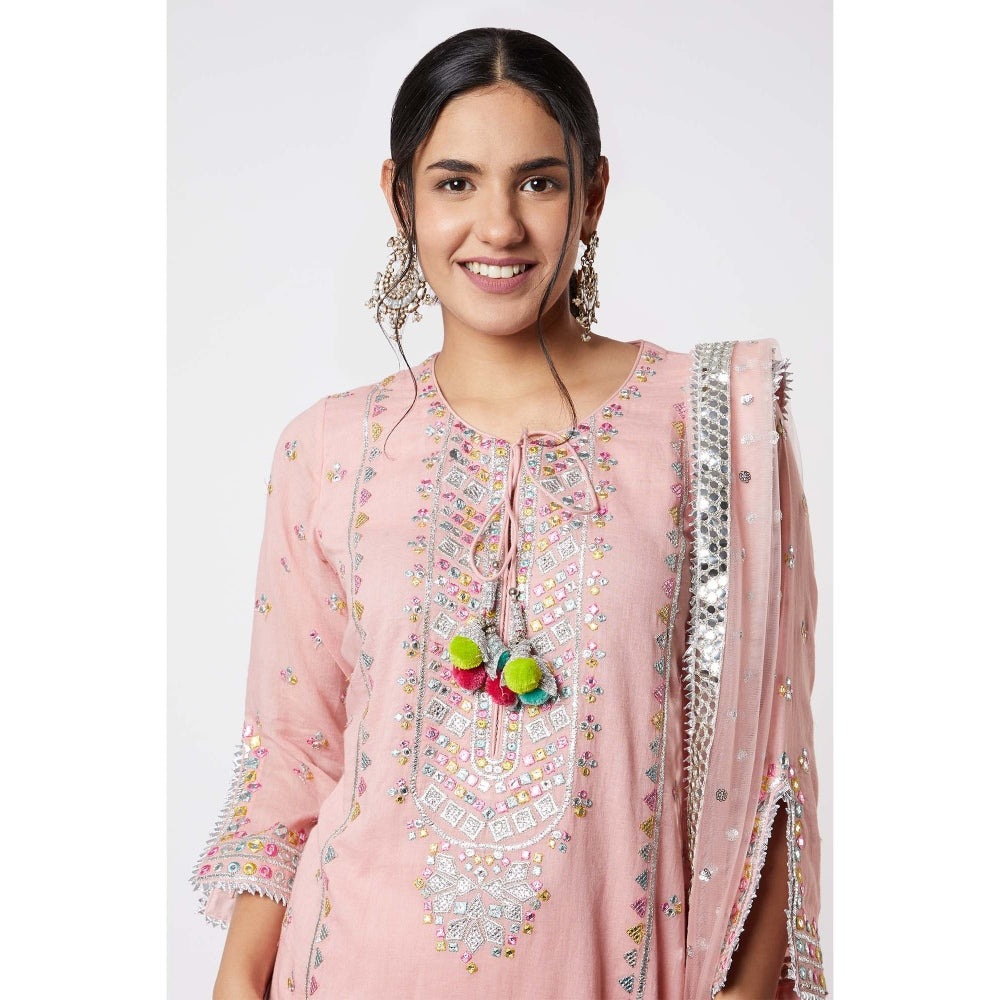 Gopi Vaid Noor Dhoti (Set of 3)