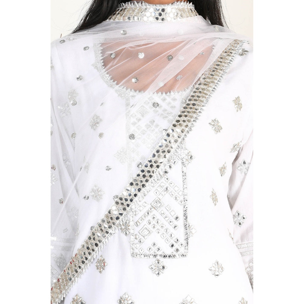 Gopi Vaid Embellished Chand Short Gharara And Kurta With Dupatta (Set of 3)