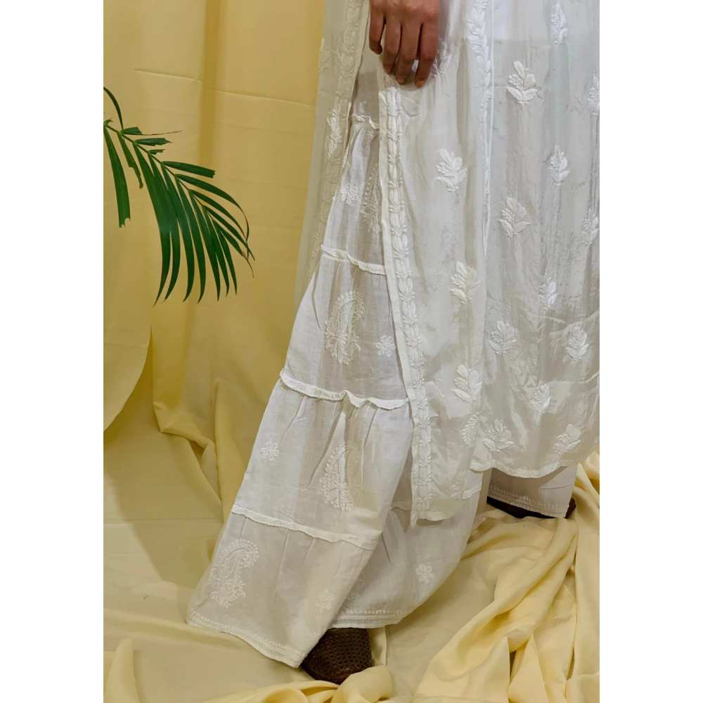 House of Chikankari Umaiza Chikankari Muslin Straight Kurta