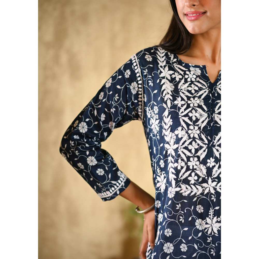 House of Chikankari Nur Chikankari Mulmul Straight Kurta - Navy Blue