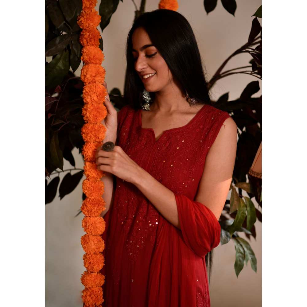 House Of Chikankari Sultana Chikankari Georgette Sleeveless Straight Kurta (Set of 4)