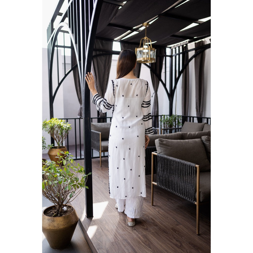 House Of Chikankari Adila Chikankari Muslin Straight White Kurta