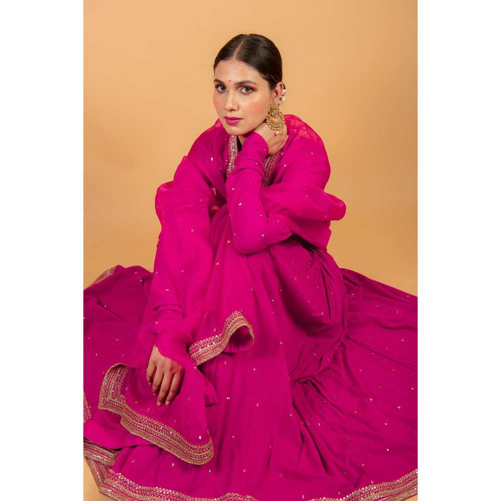 Ikshita Choudhary Magenta Kurta (Set of 2)