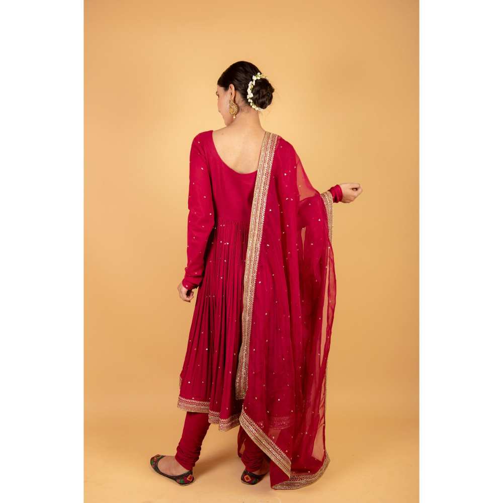 Ikshita Choudhary Red Kurta (Set of 3)