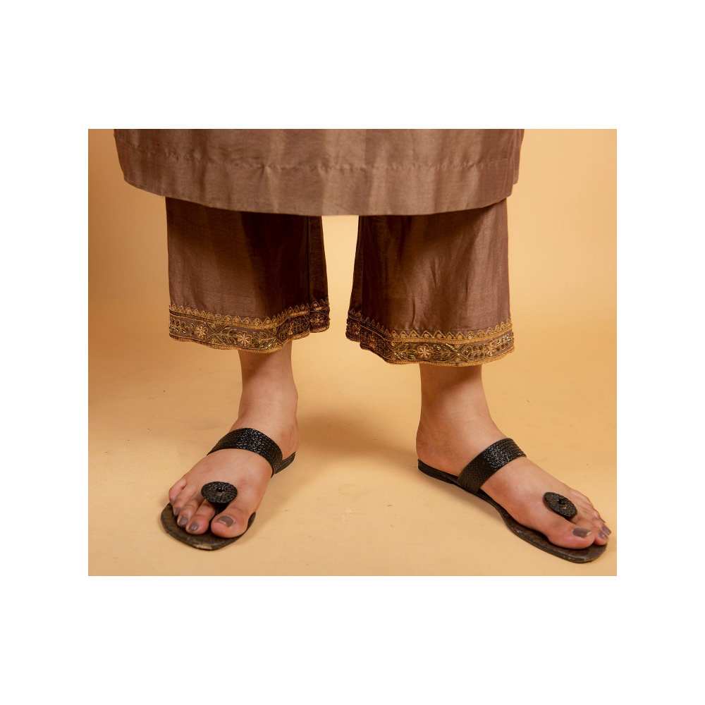 Ikshita Choudhary Brown Kurta (Set of 2)