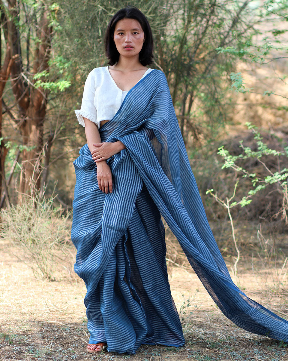 Chidiyaa Blue Linen Saree with Unstitched Blouse