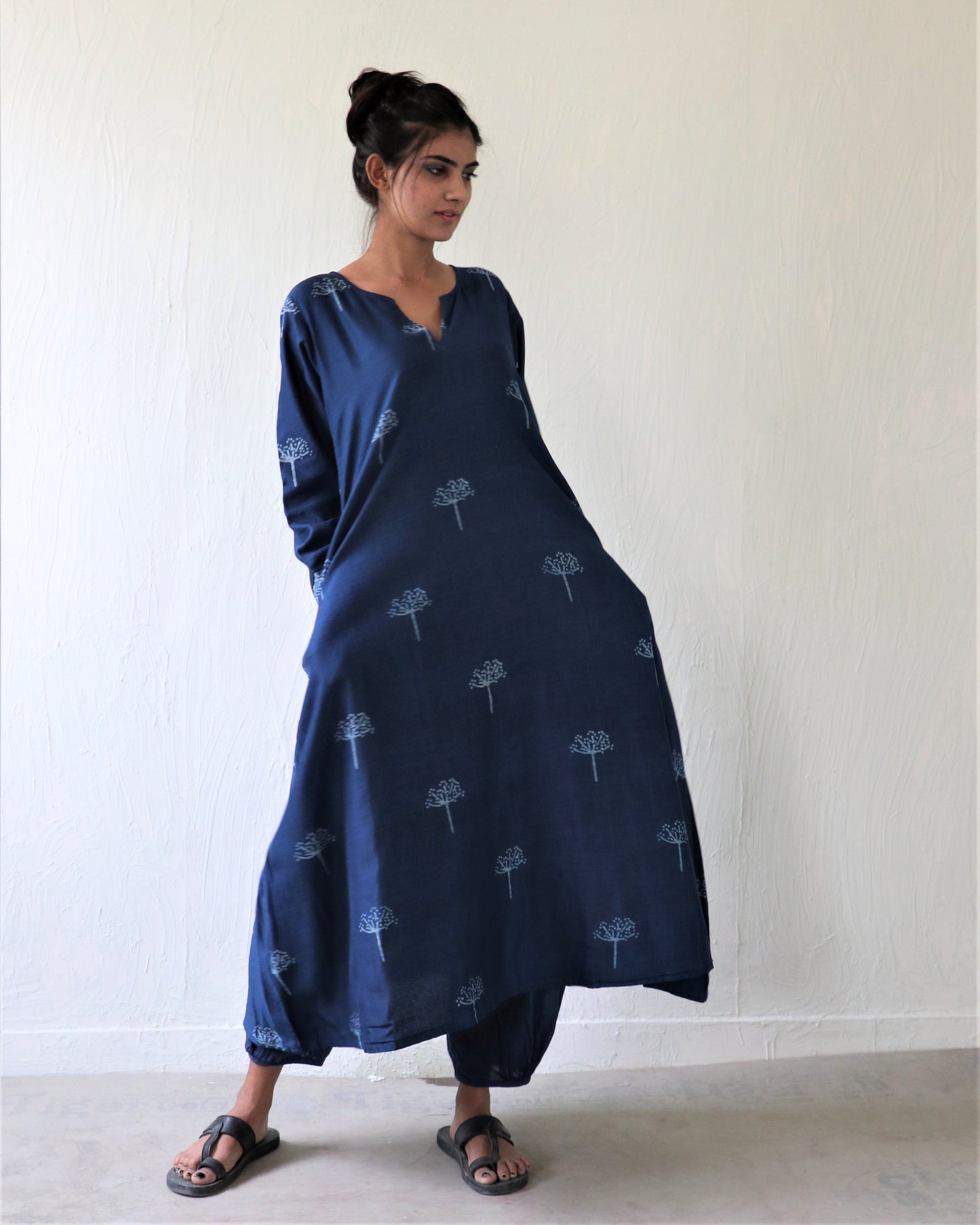 Chidiyaa Indigo Dandelion Block Printed Chanderi Kurta - Ubs (Set of 2)