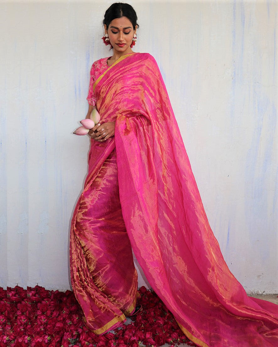 Chidiyaa Pink Cotton Saree with Unstitched Blouse