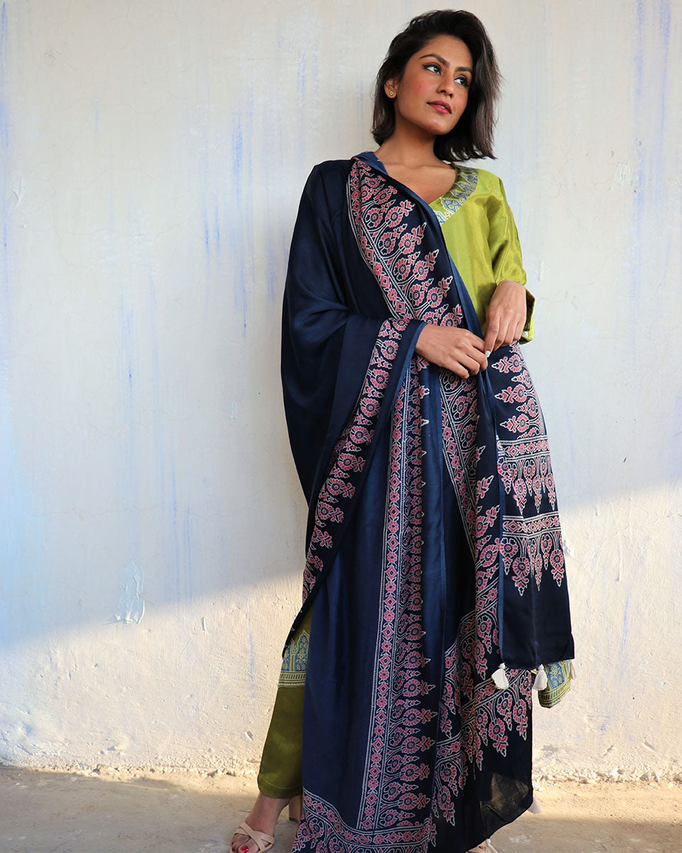 Chidiyaa Blue Modal Silk Dupatta