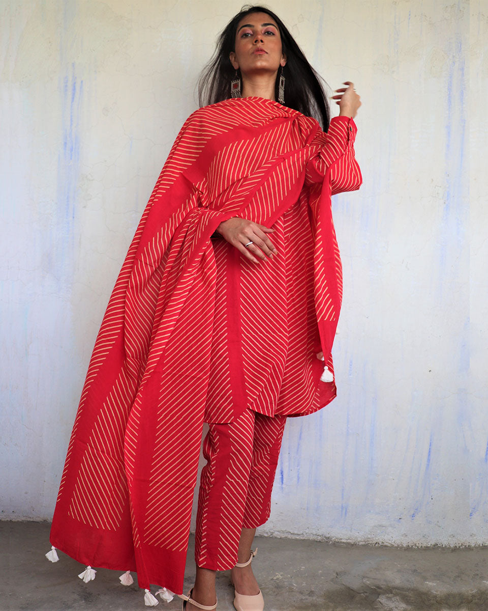 CHIDIYAA Red Pure Cotton Block Printed Dupatta Ajooni