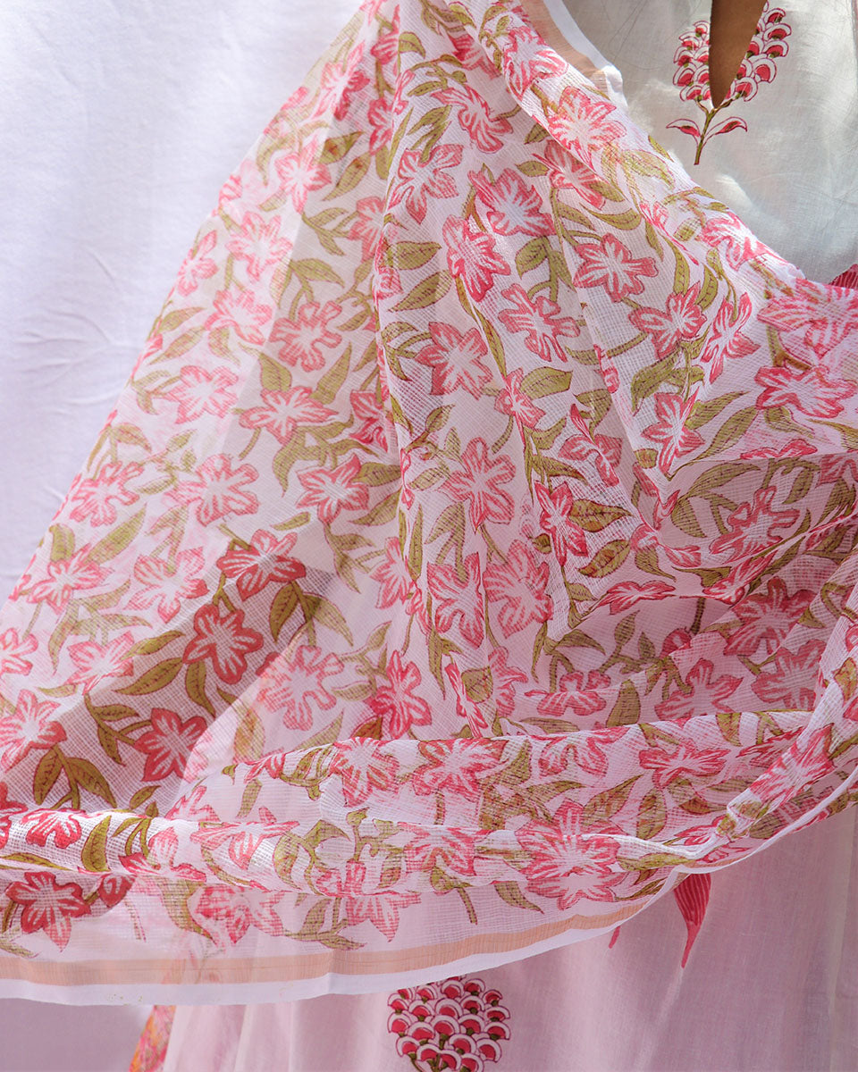 Chidiyaa Floral White Kota Hand Printed Dupatta - Fos