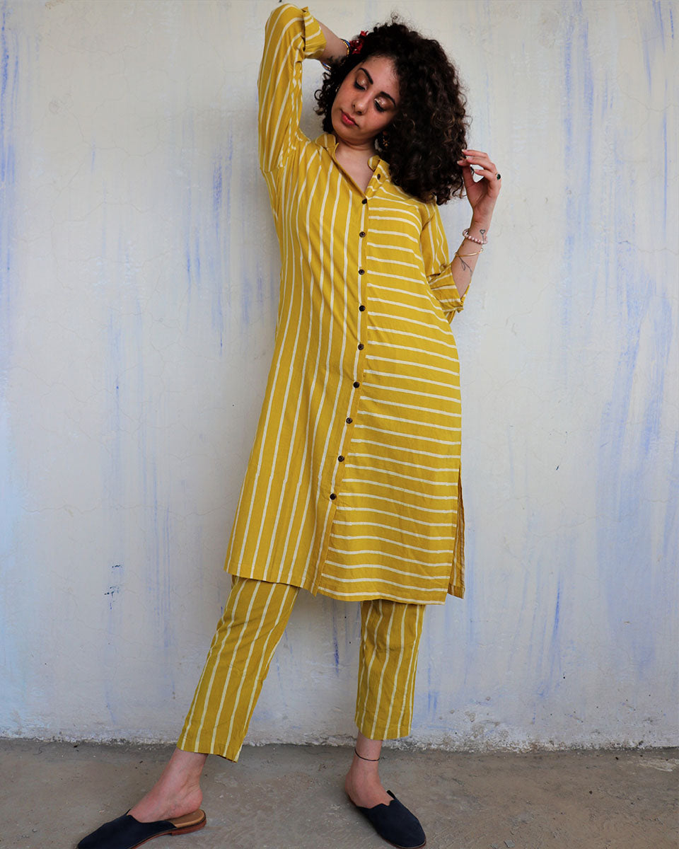 Chidiyaa Yellow Linen Kurti, Pant (Set of 2)