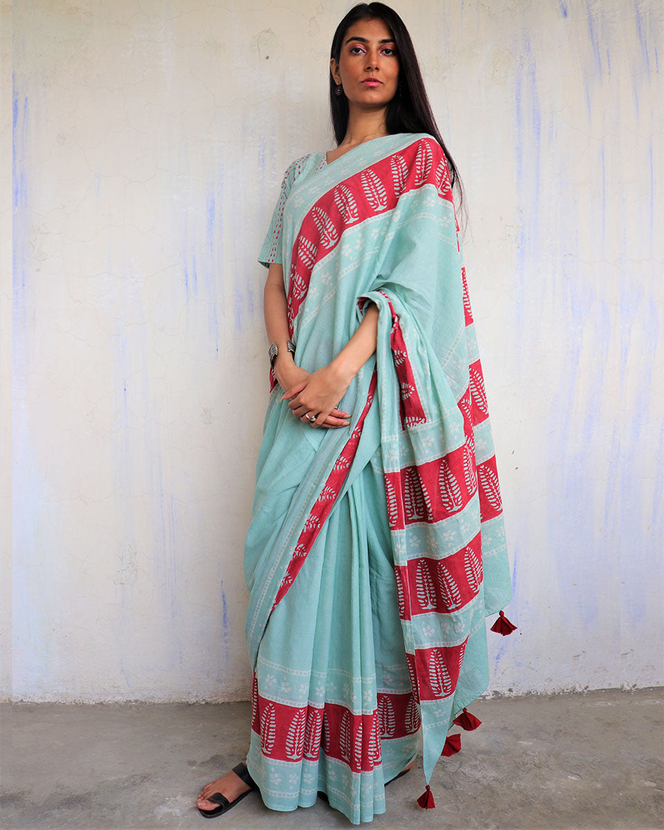 CHIDIYAA Sea Blue Block printed Cotton Saree without Blouse