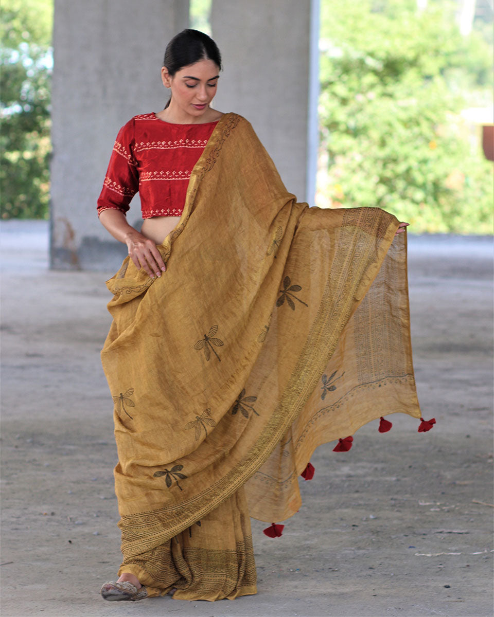 Chidiyaa Gold Linen Saree with Unstitched Blouse