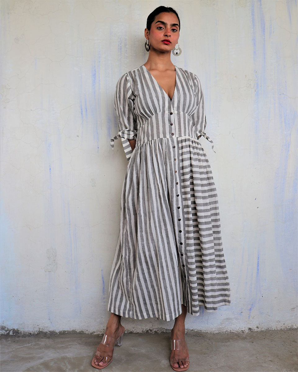 CHIDIYAA White Pure Cotton Block Printed Dress Mono