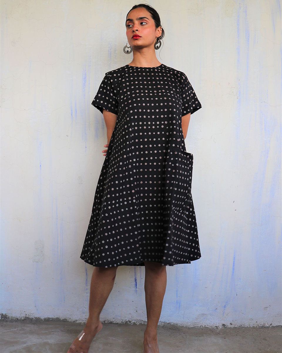 CHIDIYAA Black Pure Cotton Block Printed Dress Mono 3