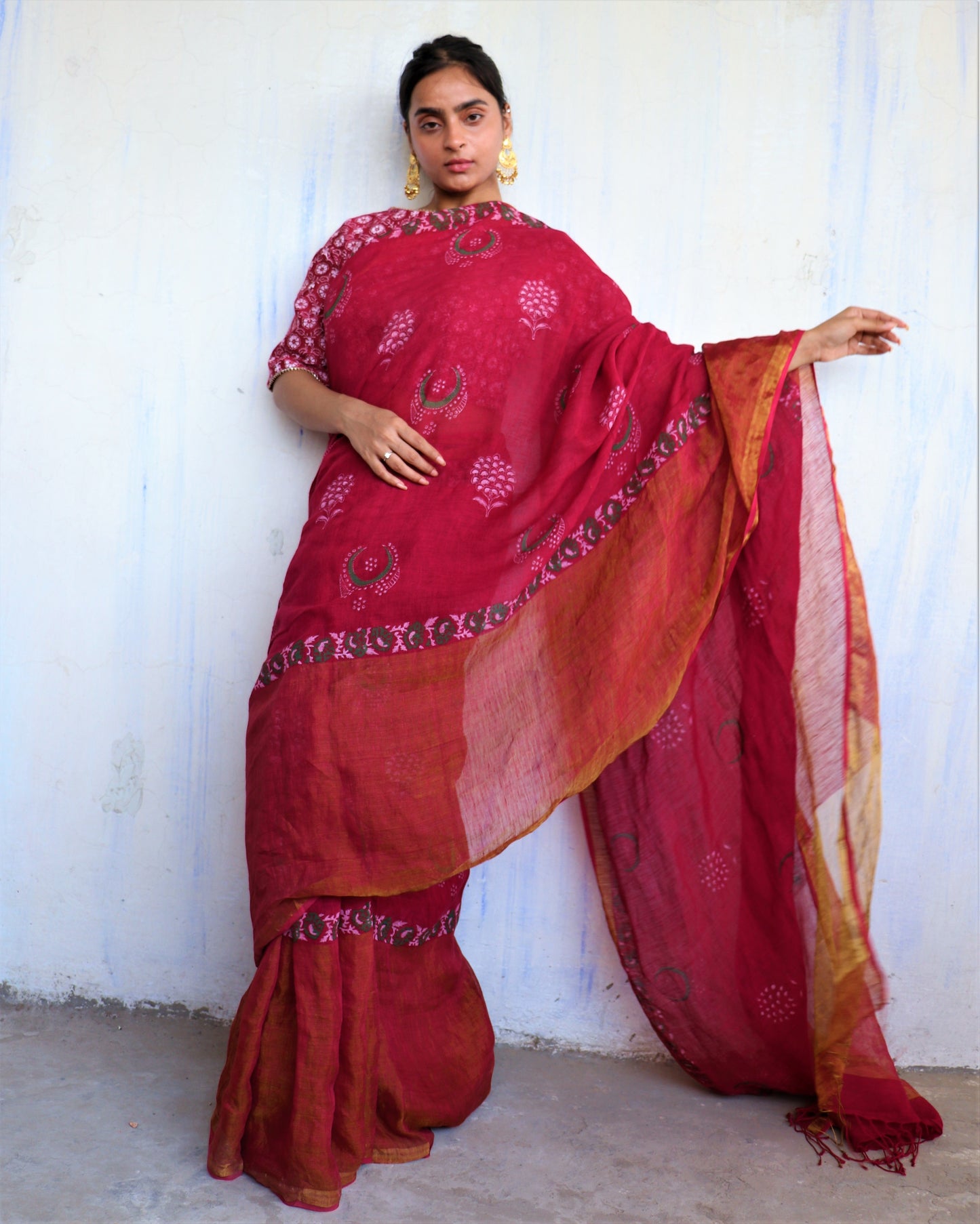Chidiyaa Sundara Maroon Handwoven Linen Zari Saree with Unstitched Blouse - Soni