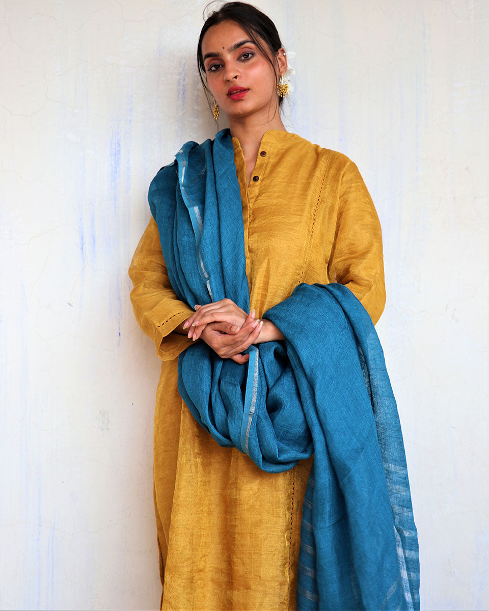 Chidiyaa Indigo Handwoven Dupatta Roshni