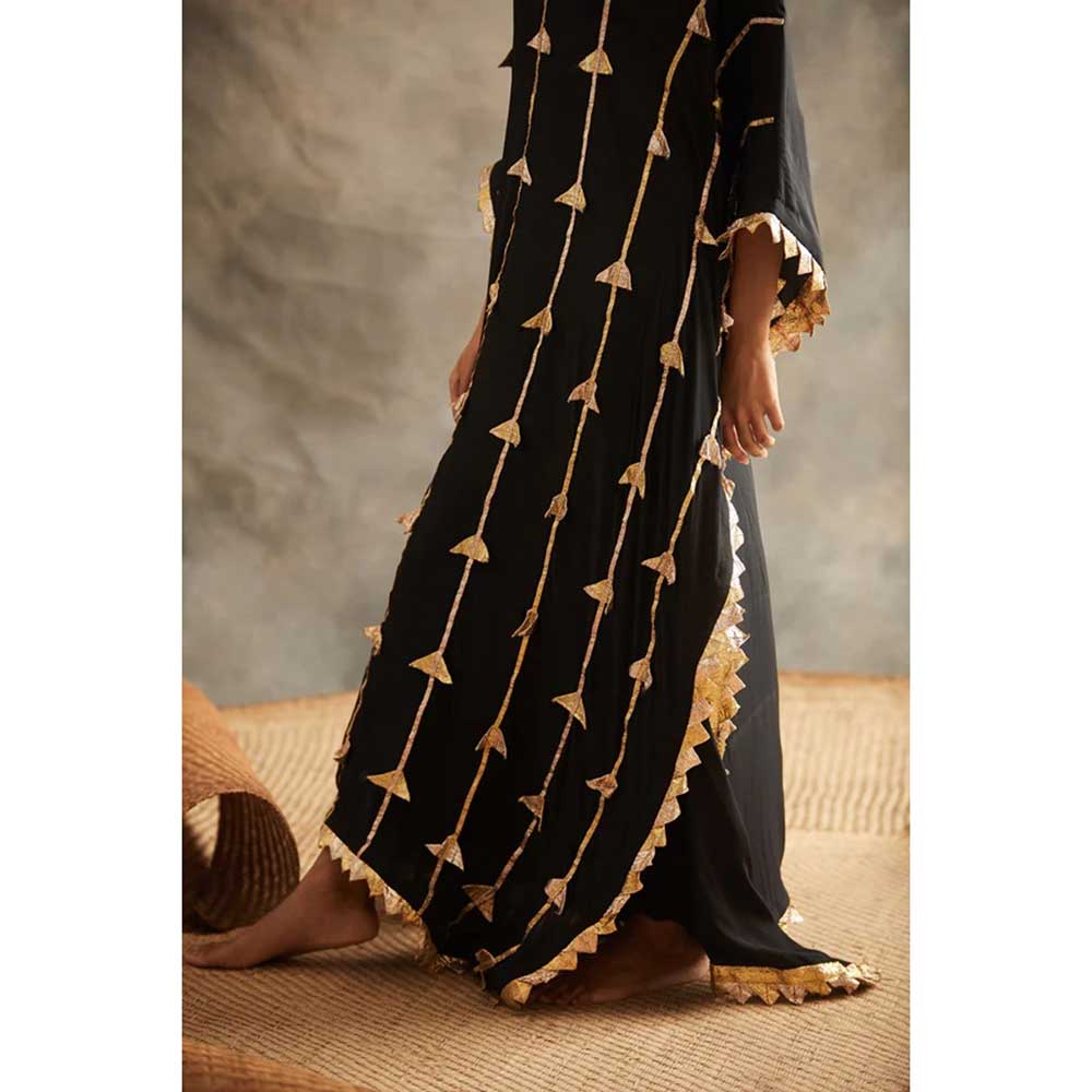 ITRH Kala lily Kaftan