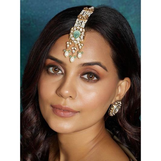 Joules By Radhika Alluring Green & White Maang Tikka