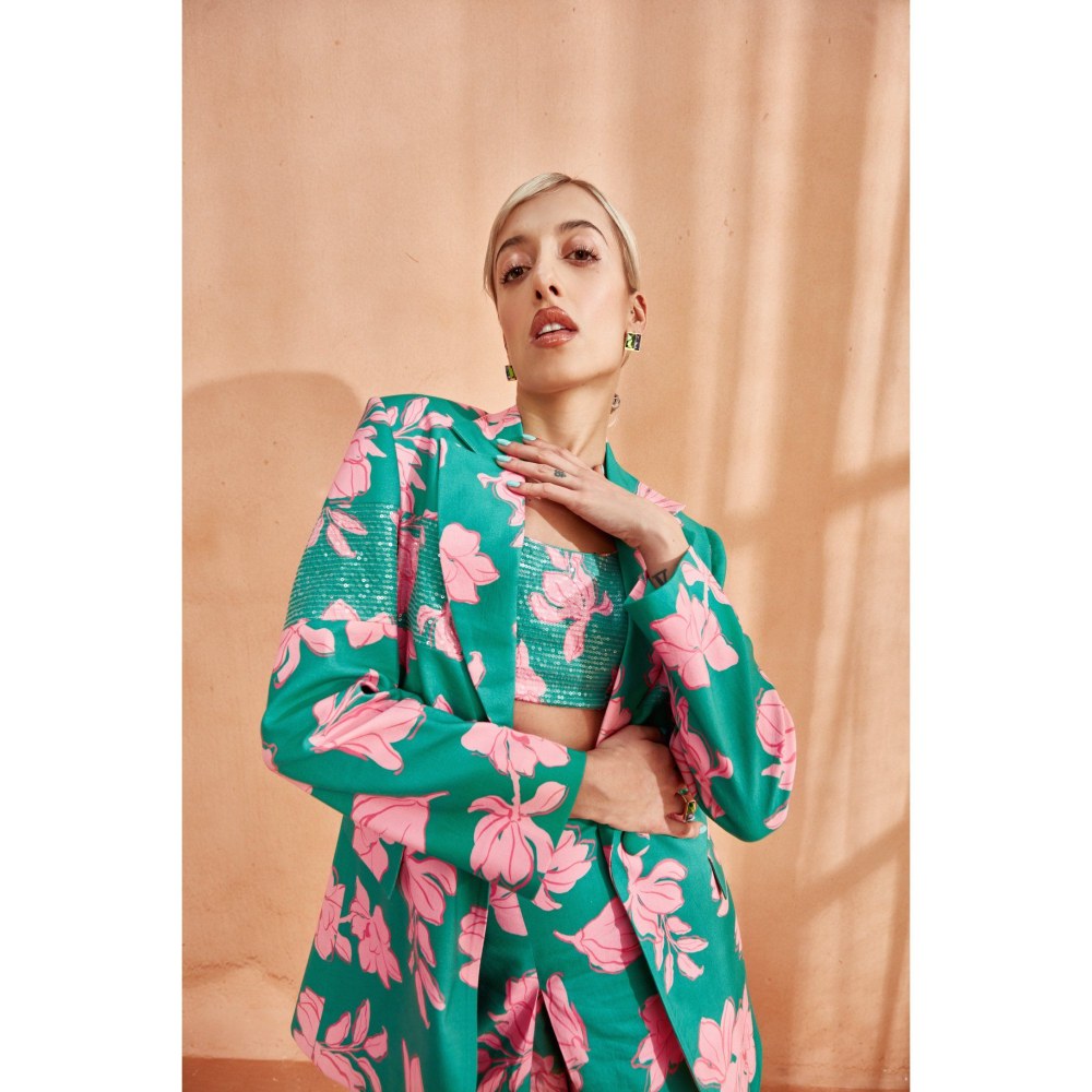 Label Deepika Nagpal Kelly Blazer With Pant & Crop Top Co-Ord (Set of 3)