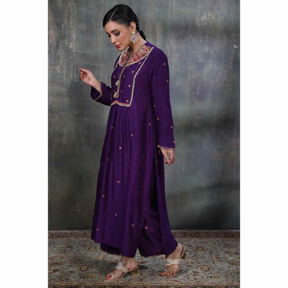 Label Niti Bothra Purple Floral Zardozi Chunnat Kurta With Palazzo (Set of 2)