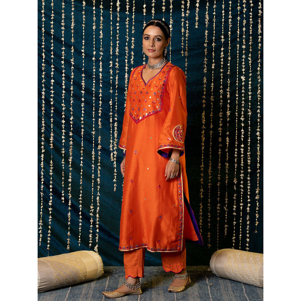 Maison Shefali Hunar Narangi Kurta (Set of 3)