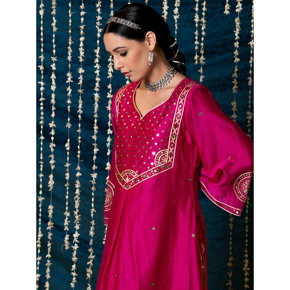 Maison Shefali Hunar Gulabi Kurta (Set of 3)