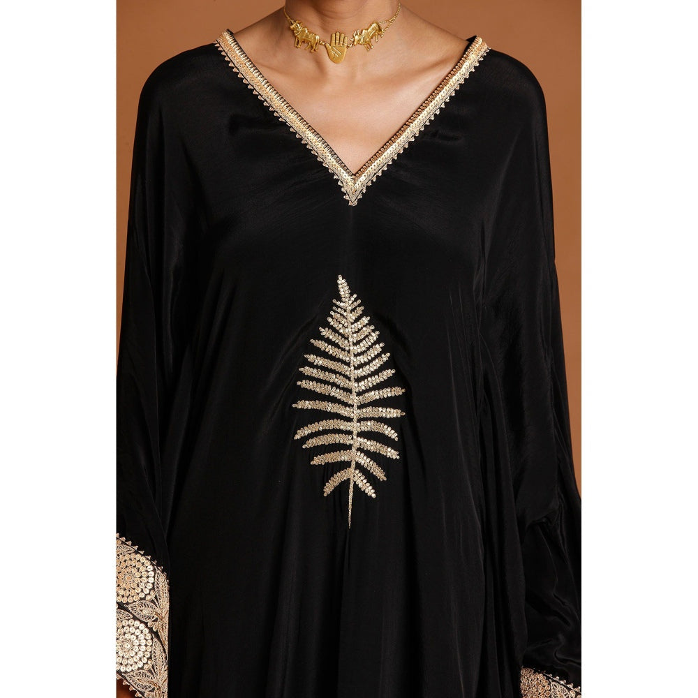 Masaba Black Embroidered Kaftan (Set of 2)