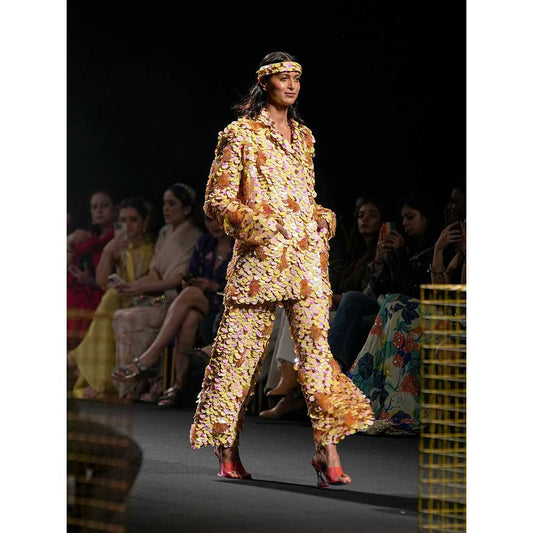 Nirmooha 3D Hand Embroidered Oversized Blazer 3D Hand Embroidered Pants (Set of 2)