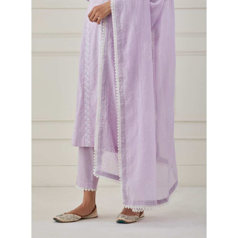 Priya Chaudhary Purple Dupatta