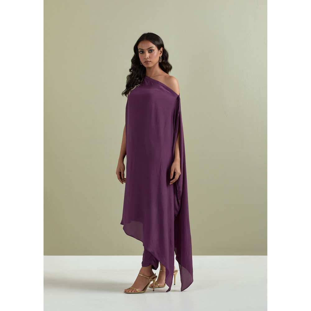 Priya Chaudhary Purple Embroidered Crepe Kurta