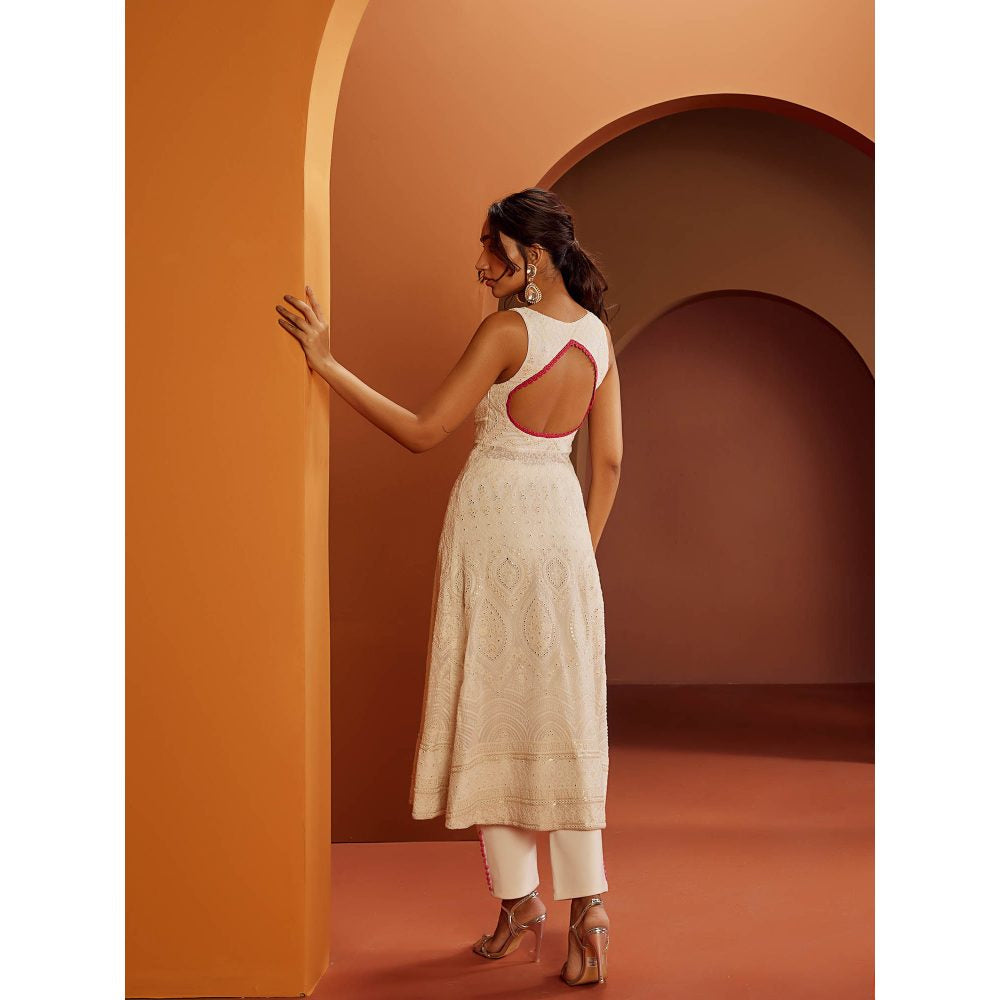 Saanjh by Lea Falak White Embroidered Georgette Anarkali Suit (Set of 3)