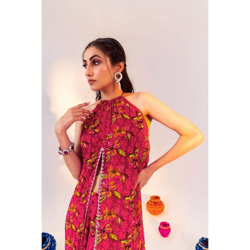 Silky Bindra Printed Centre Cut Halter Neck Tunic And Straight Pant (Set of 2)