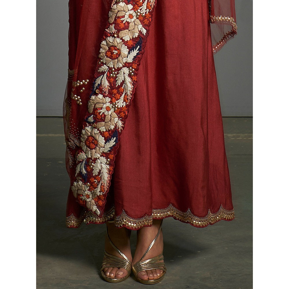 Saksham & Neharicka Red Kurta & Pant With Dupatta (Set of 3)