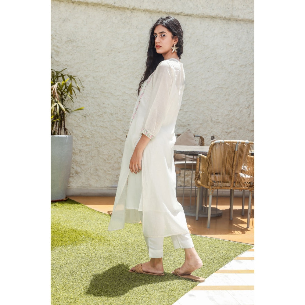 Tatwa Designs Snow White Camelia Kurta (Set of 3)