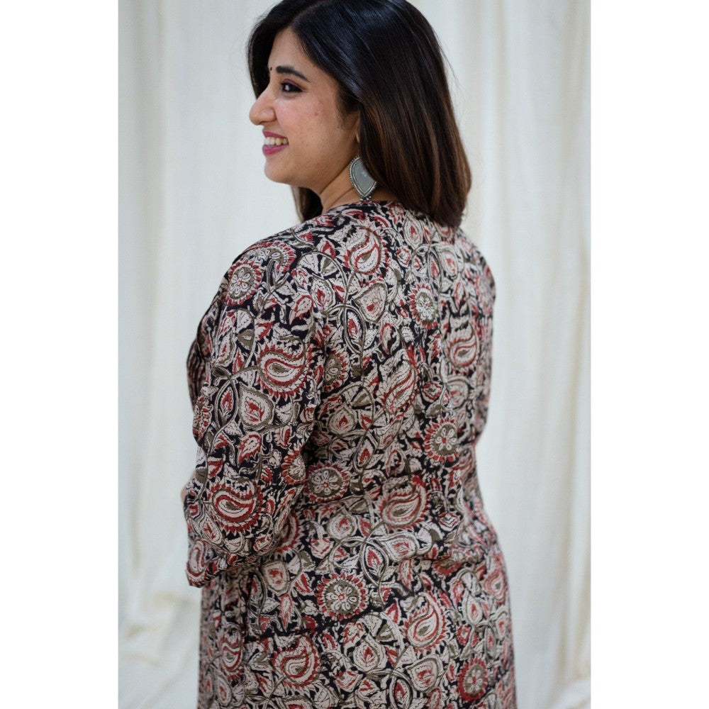 The Indian Ethnic Co. Black Kalamkari Pleated Kurta