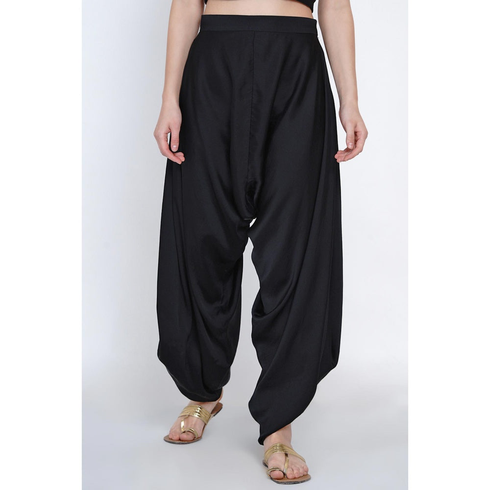 Twenty Nine Black Afghani Dhoti Pants – Nykaa Fashion